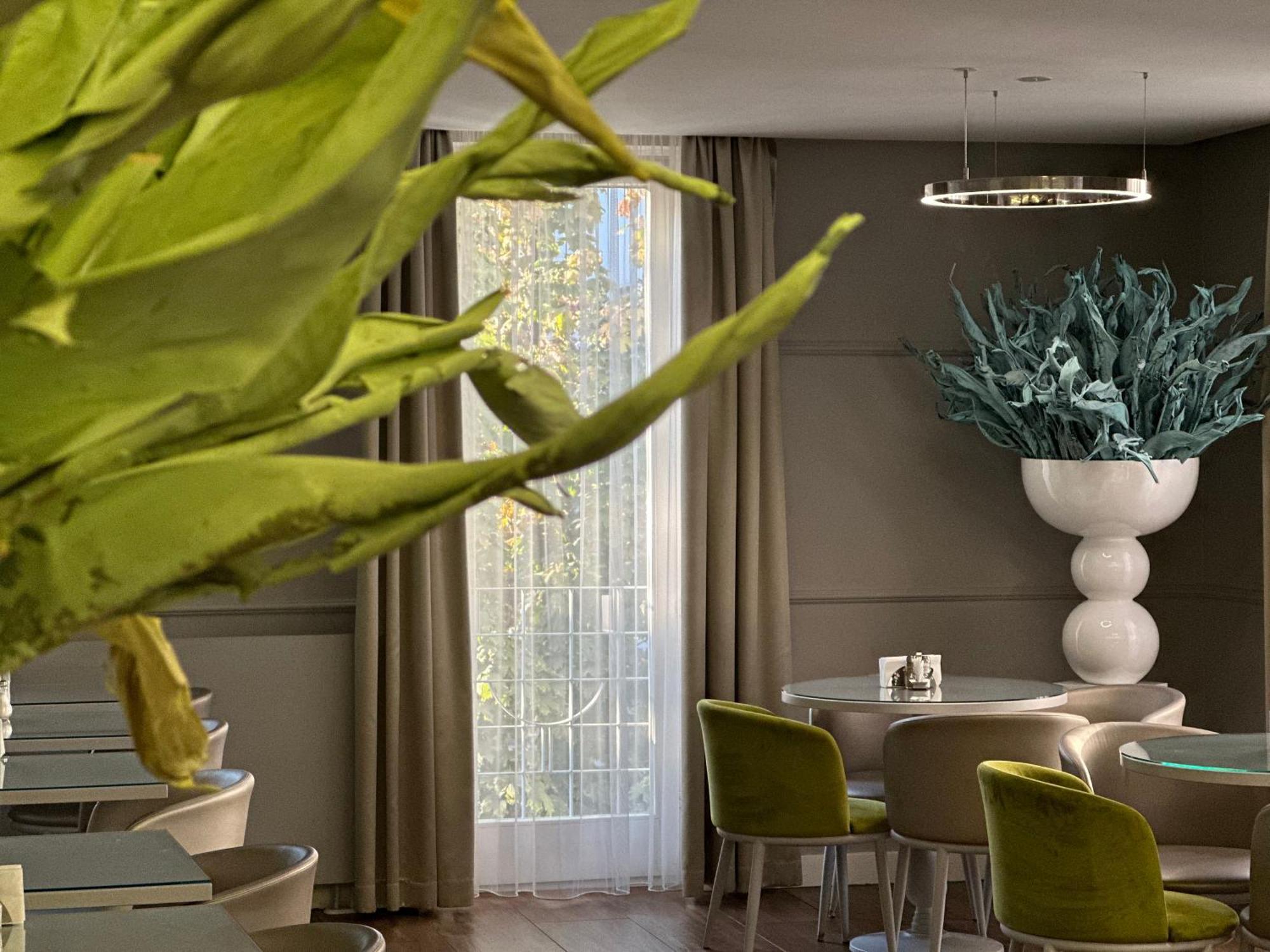 מלון Boutique Center 2*