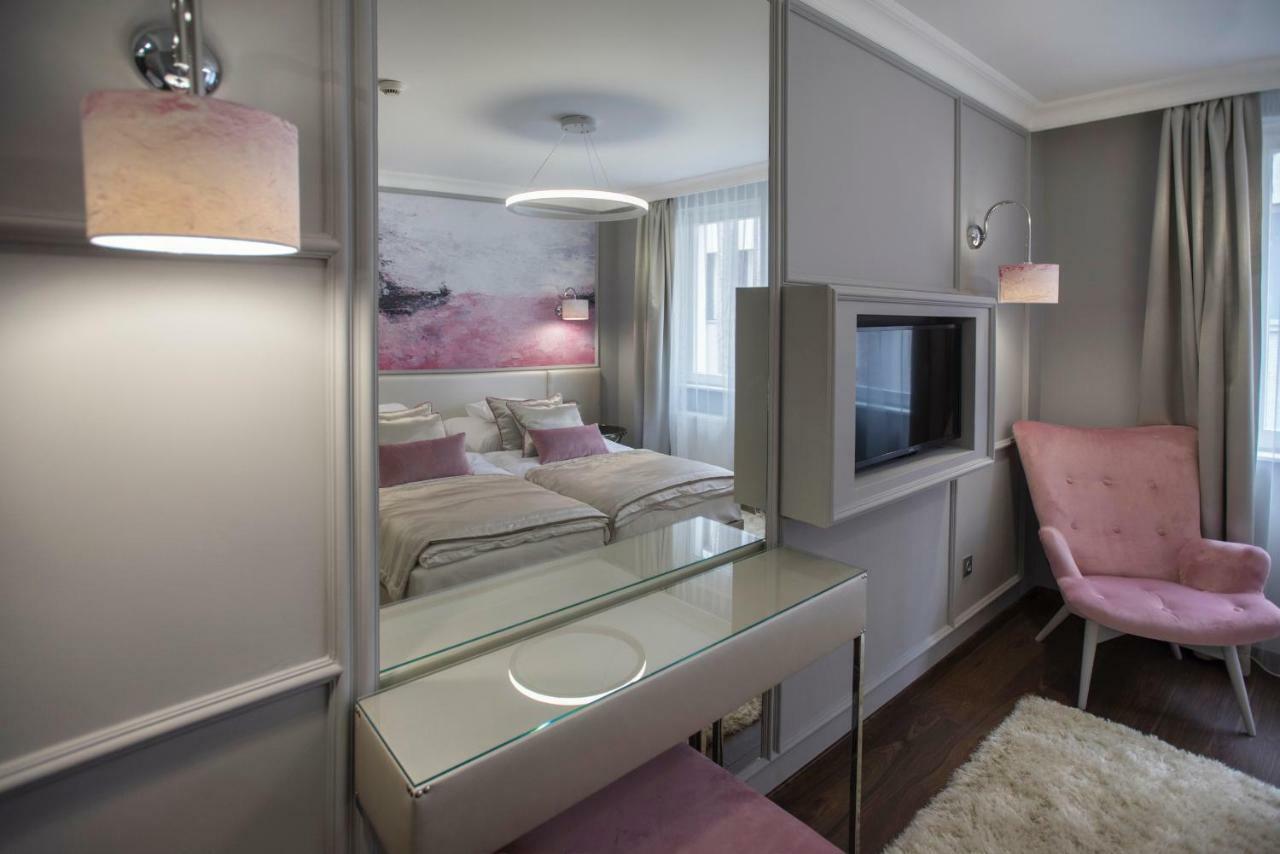 Boutique Center 2*